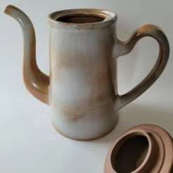 Cafetière en grès