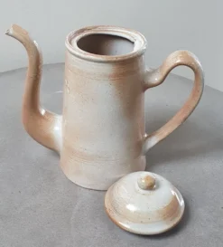 Cafetière en grès