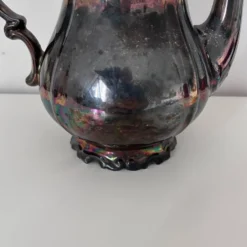 Cafetière en porcelaine métallisée