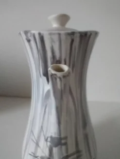 Cafetière Niderviller décor Chatons – faïence expressive années 50