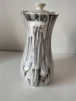 Cafetière Niderviller décor Chatons – faïence expressive années 50