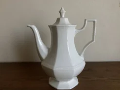 Cafetière néo classique octogonale perles Johnson Brothers 1960