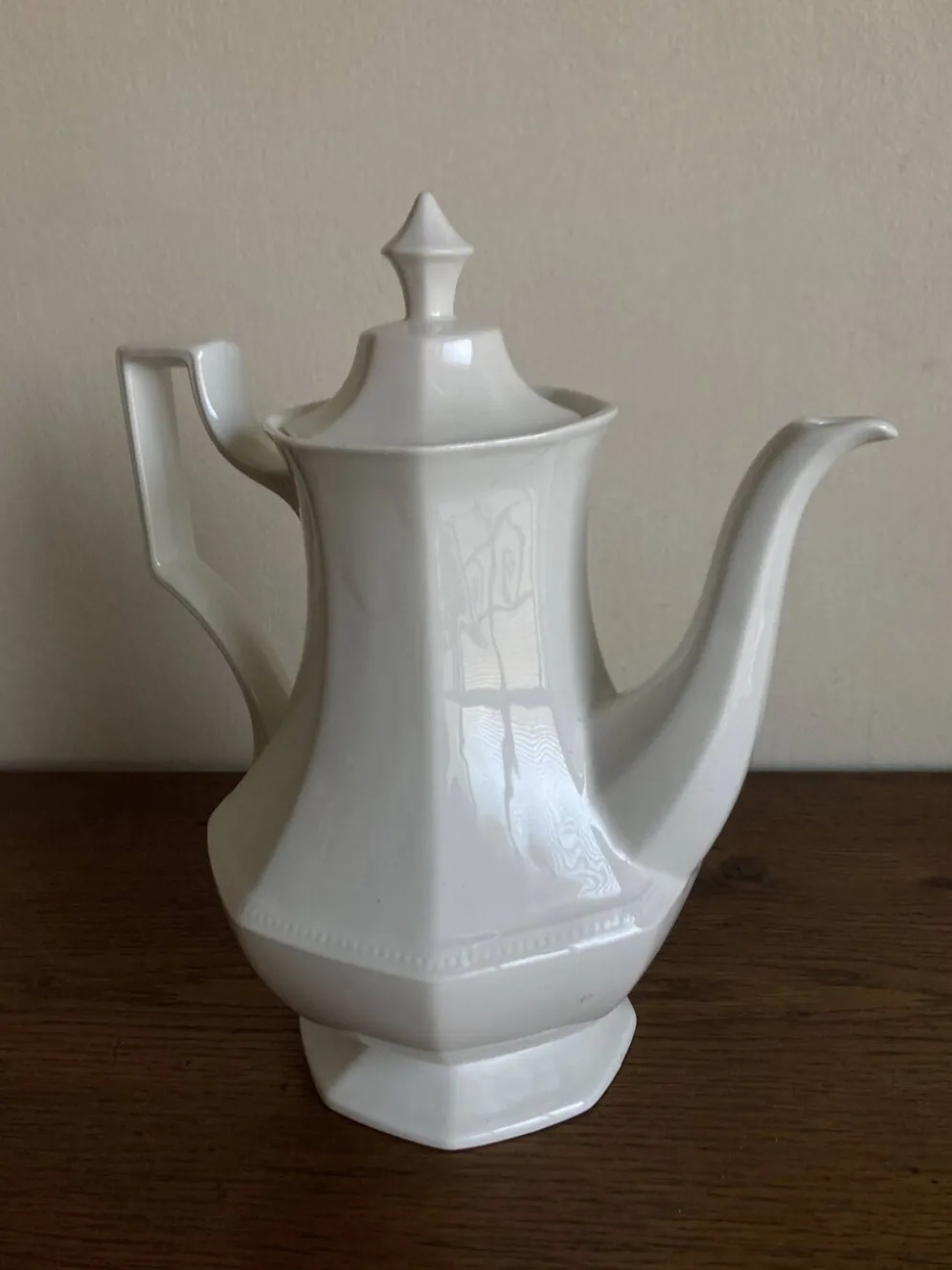 Cafetière néo classique octogonale perles Johnson Brothers 1960