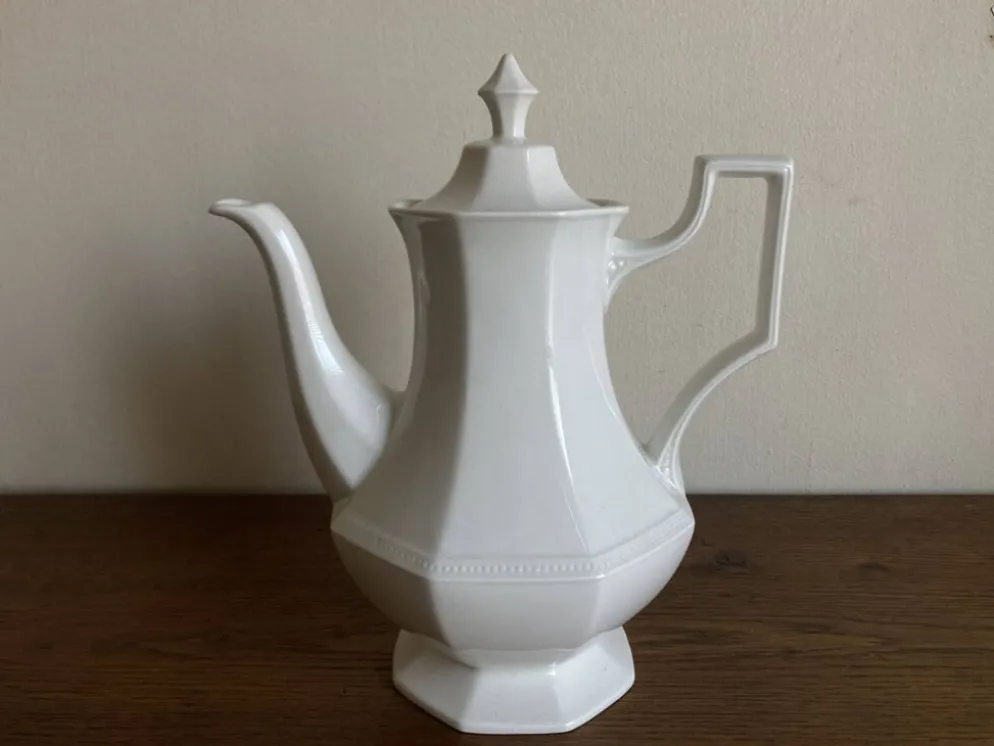 Cafetière néo classique octogonale perles Johnson Brothers 1960