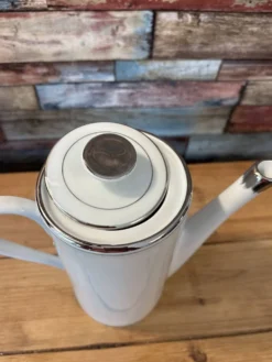 Cafetière porcelaine