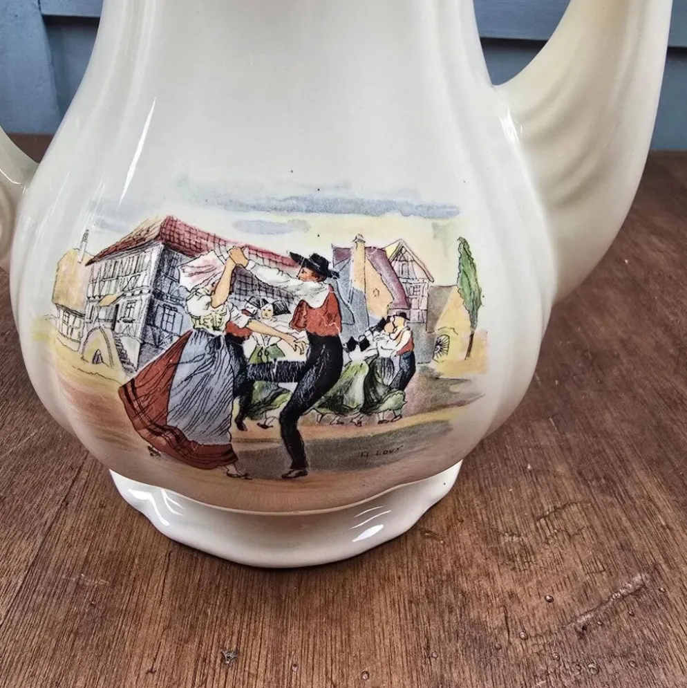 Cafetière Sarreguemines Obernai Henri Loux au long bec – Décor alsacien