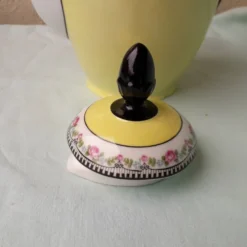 Cafetière sucrier et pot à lait en porcelaine
