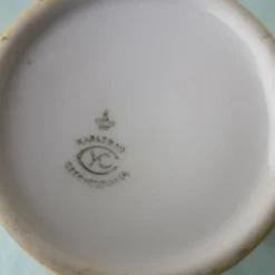 Cafetière sucrier et pot à lait en porcelaine