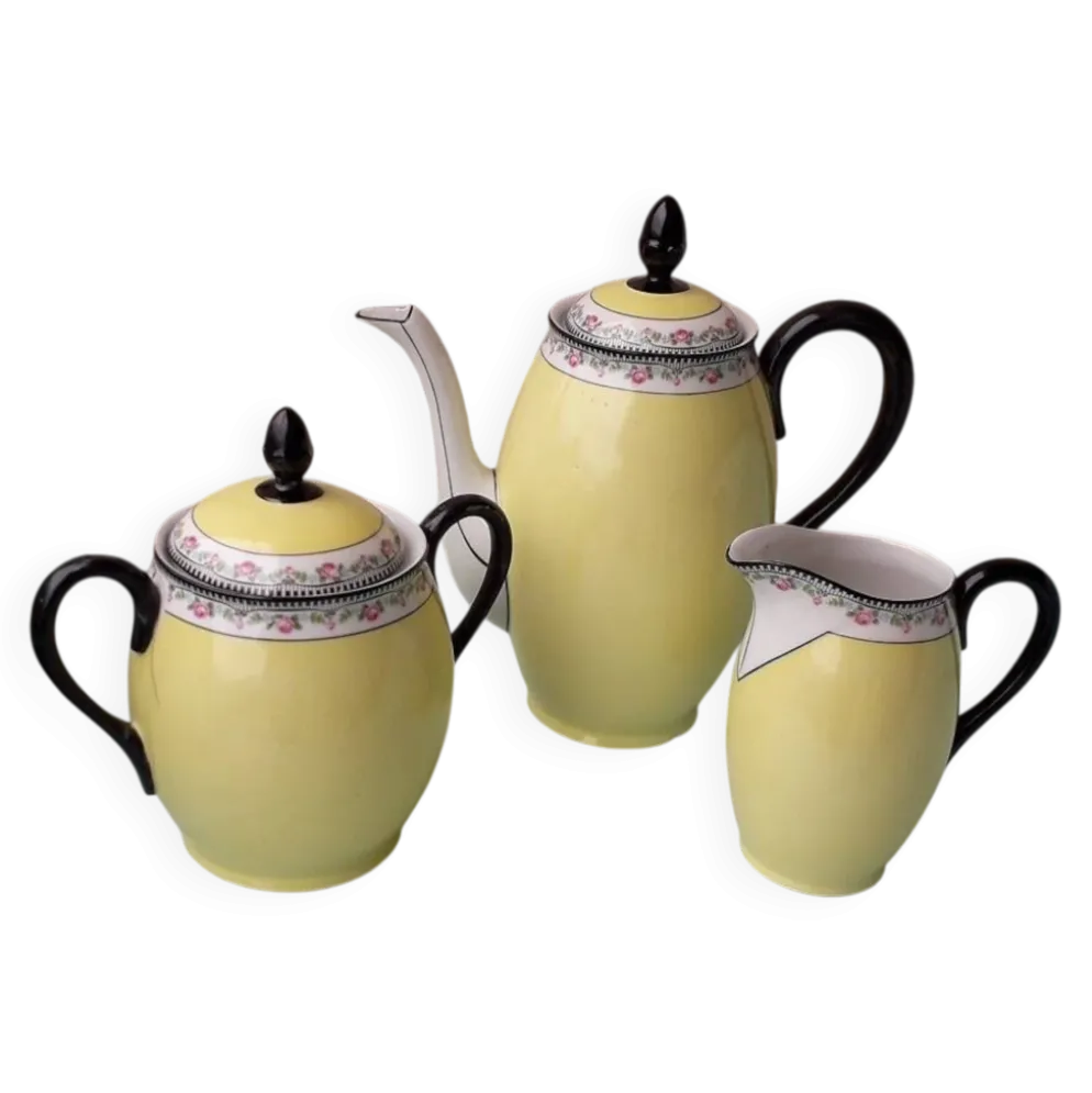 Cafetière sucrier et pot à lait en porcelaine