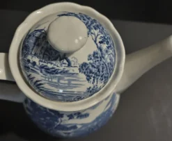 Cafetière verseuse faïence Gien décor campagne bleu