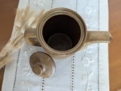 Cafetière vintage en grès