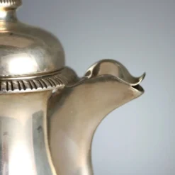 Cafetière vintage Pobbiati Broggi Milano en argent, Italie, XXe siècle