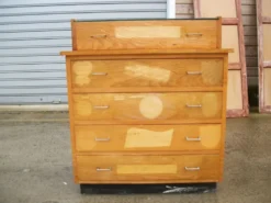Caisse présentoir de pêche