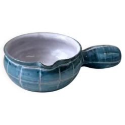 Caquelon en céramique de R. Picault décor de grilles bleues