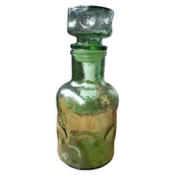 Carafe bouteille avec bouchon