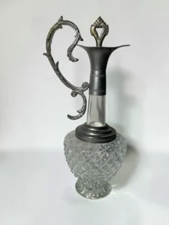 Carafe à décanter vintage en verre ciselé et métal argenté, bouchon dé