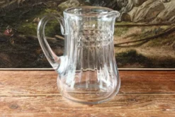 Carafe en cristal de Baccarat, modèle Picadilly