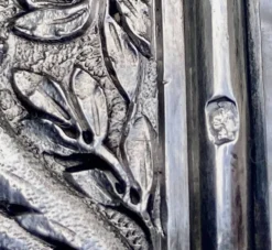 Carafe en cristal de Baccarat, monture en argent signée Froment Meurice