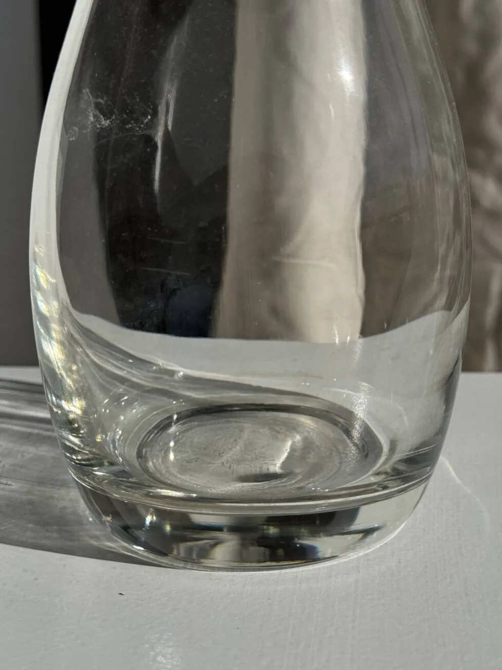 Carafe en verre avec bouchon D11 H35,5