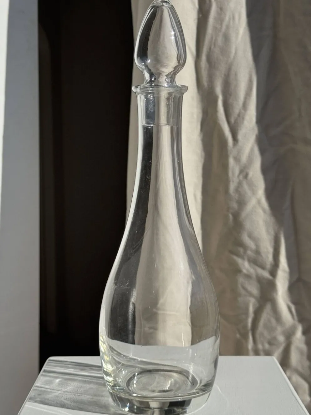 Carafe en verre avec bouchon D11 H35,5