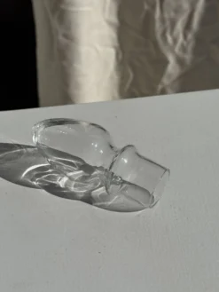 Carafe en verre avec bouchon D11 H35,5