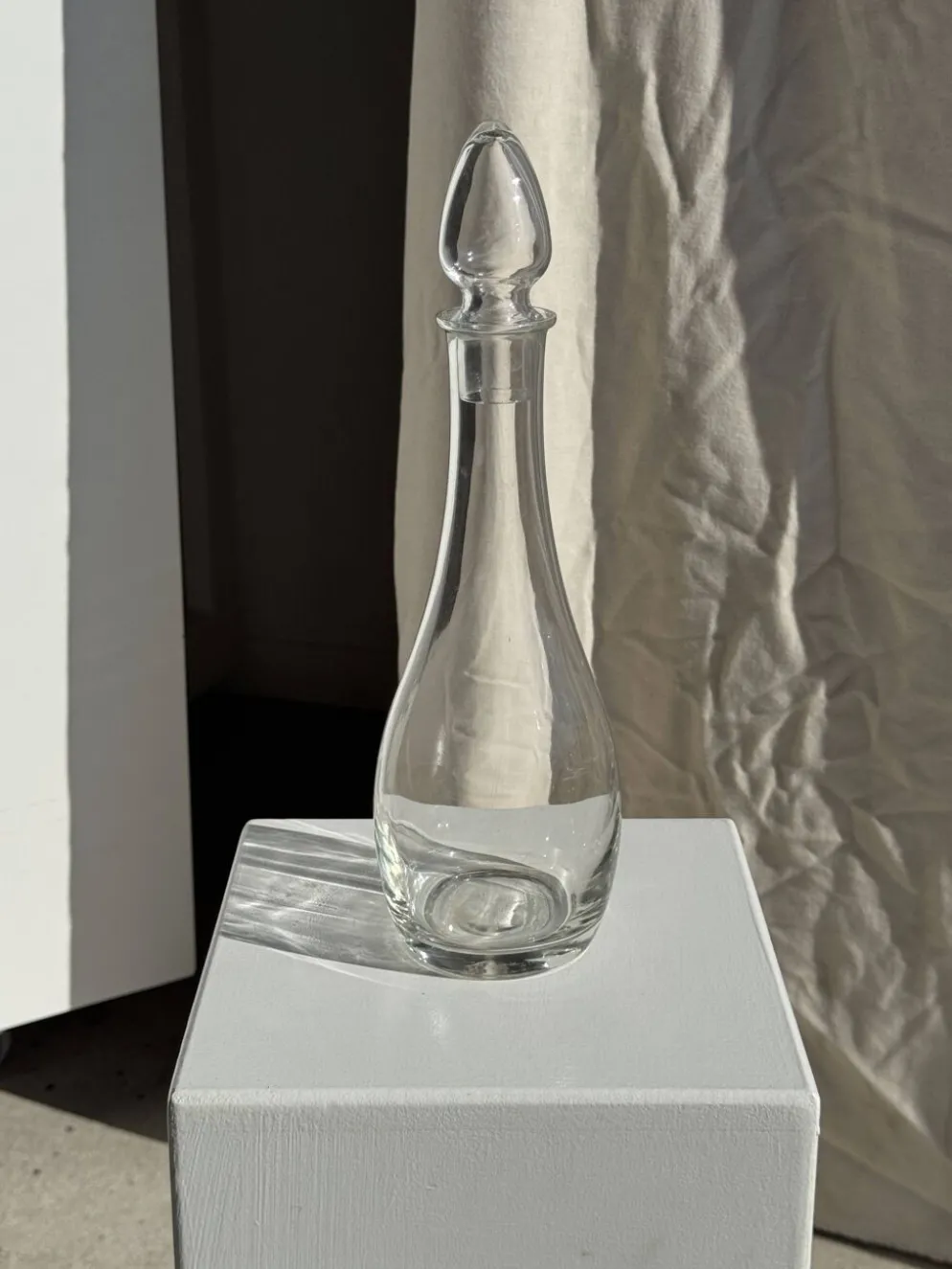 Carafe en verre avec bouchon D11 H35,5