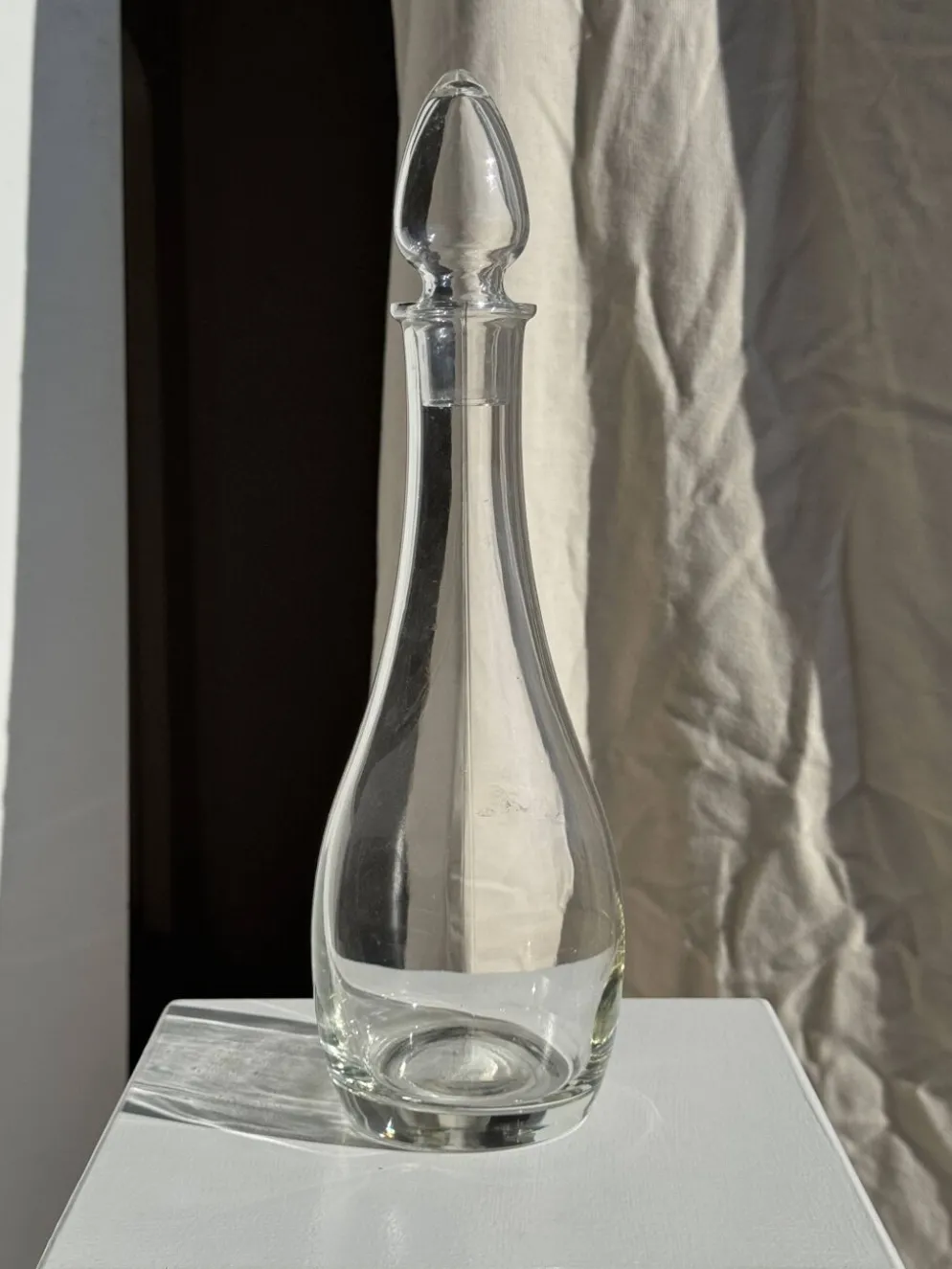 Carafe en verre avec bouchon D11 H35,5