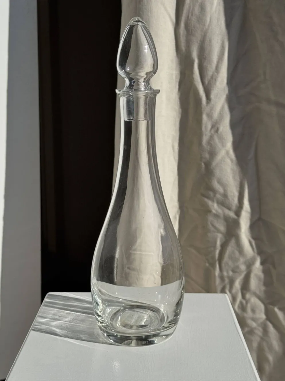 Carafe en verre avec bouchon D11 H35,5