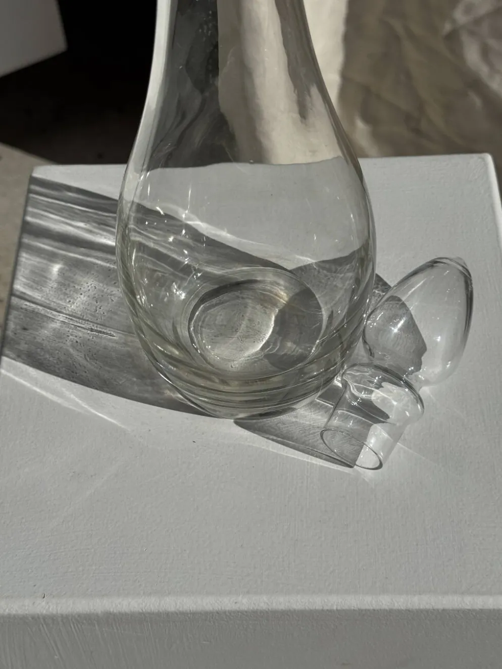 Carafe en verre avec bouchon D11 H35,5
