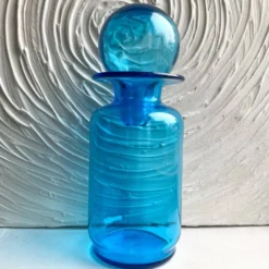 Carafe en verre bouchon boule années 70