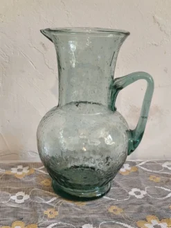 Carafe en verre bullé style Biot
