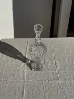 Carafe en verre moulé en forme de raisin H29 D10