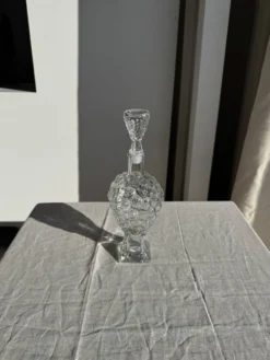 Carafe en verre moulé en forme de raisin H29 D10