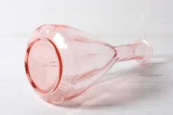 Carafe en verre rose vintage : carafe Empoli des années 1930, Italie.