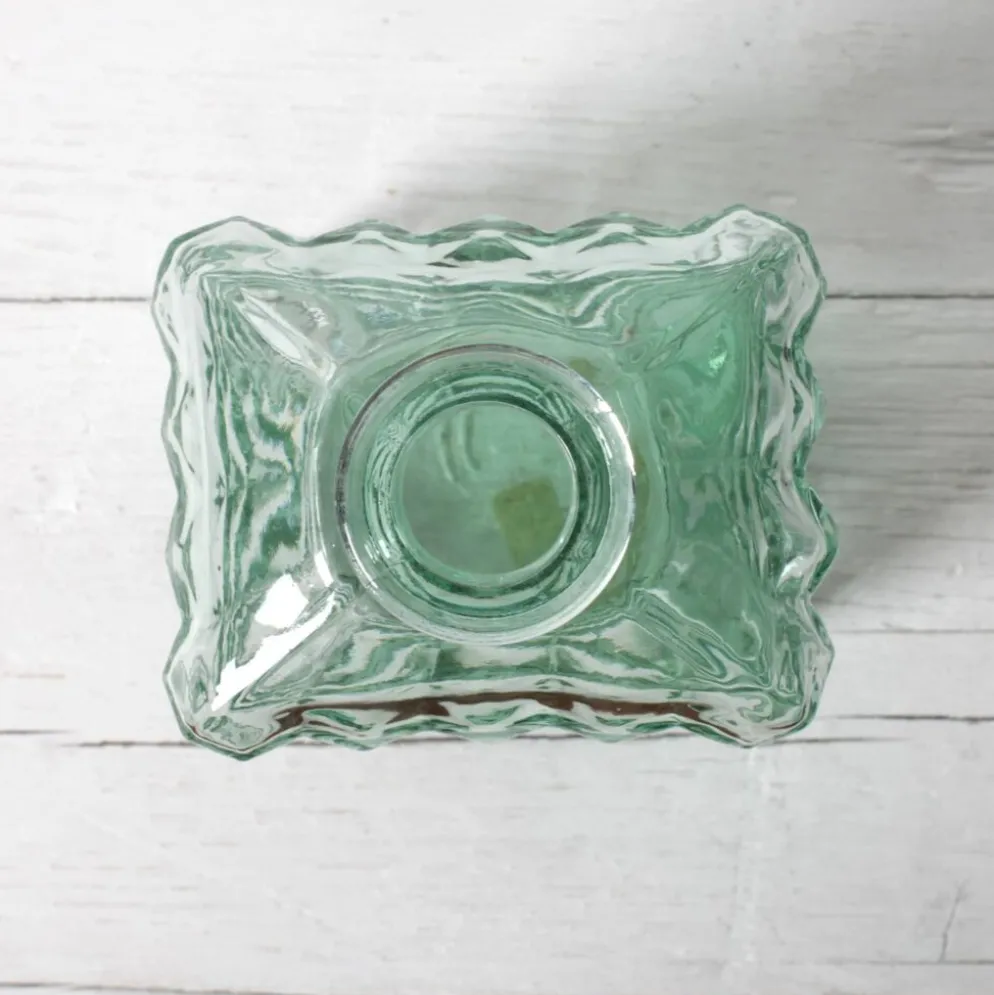 Carafe en verre vert de Géorgie avec bouchon en liège / Espagne / années 1990