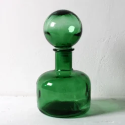 Carafe en verre vert émeraude / bouteille de génie avec bouchon / Empoli / années 1960