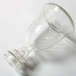 Carafe en verre vintage en forme de cloche avec bouchon : carafe italienne des années 50