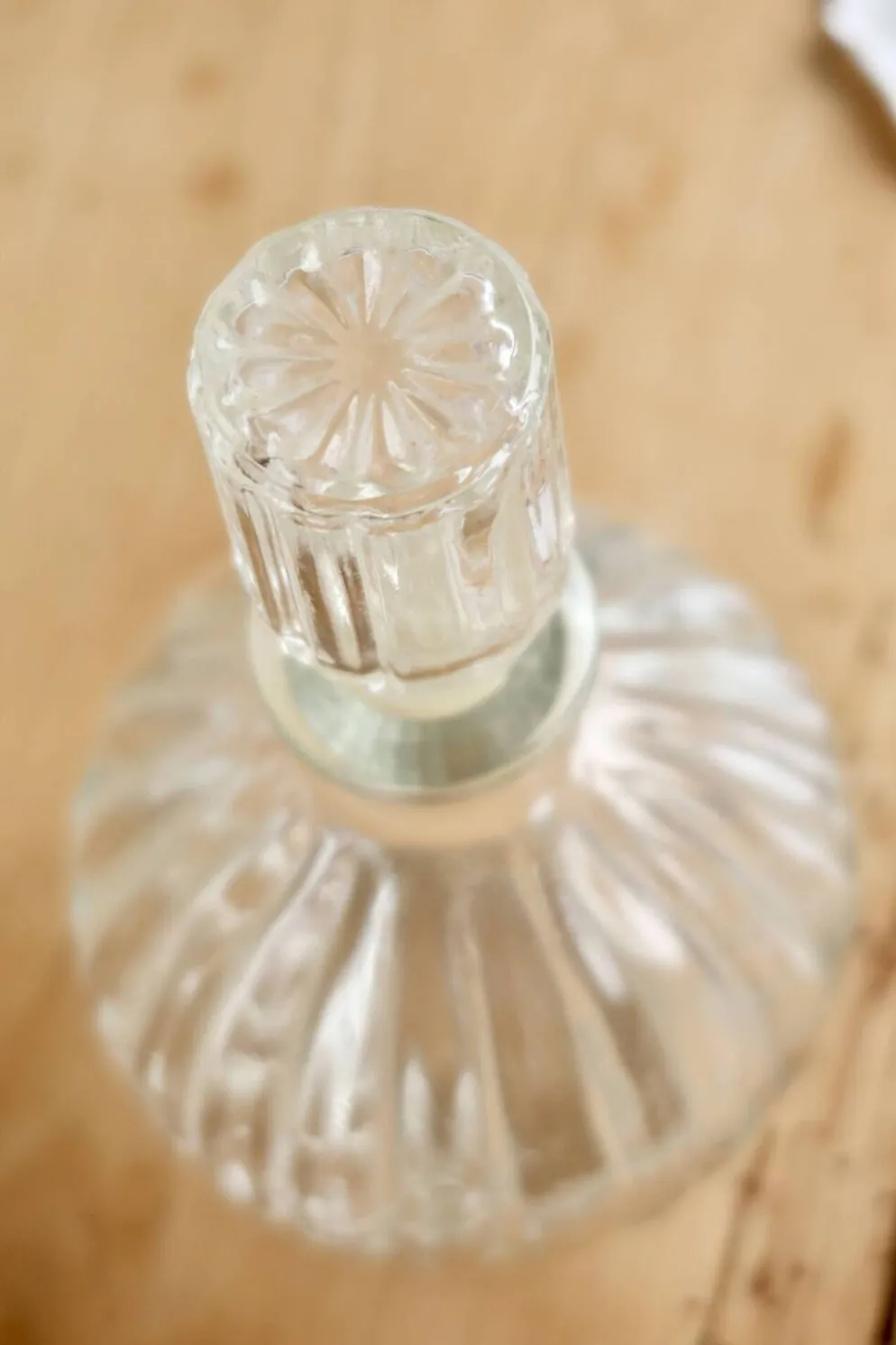 Carafe à liqueur vintage en verre strié