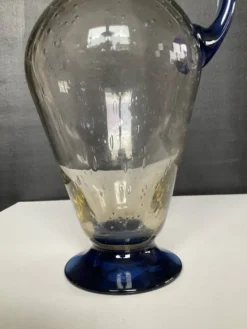 Carafe vintage en pâte de verre soufflé et bullé