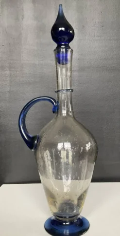 Carafe vintage en pâte de verre soufflé et bullé