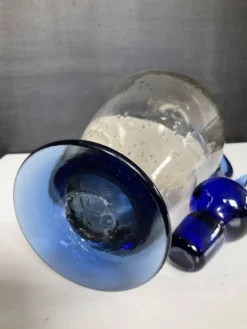 Carafe vintage en pâte de verre soufflé et bullé