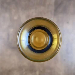 Carafe vintage en verre ambré à décor losangé – Soliflore rétro