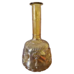 Carafe vintage en verre ambré moulé à décor en relief