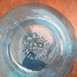 Carafe vintage italienne bleu aqua «Jus de Fruits», Verre relief Casadis Milano