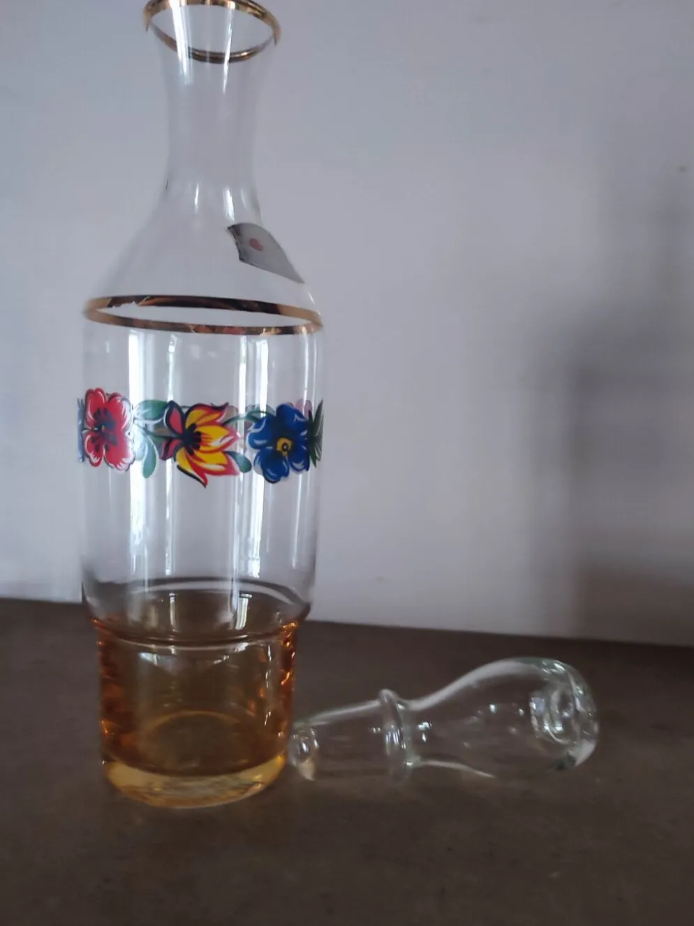 Carafe vintage italienne en verre décor floral – Made in Italy – H. 29