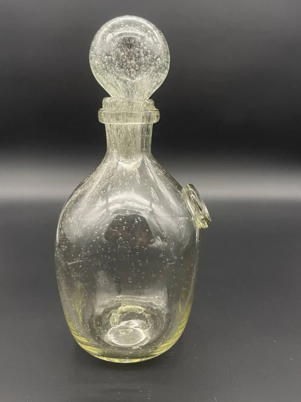 Carafe vintage Verrerie de Biot en verre bullé avec bouchon boule