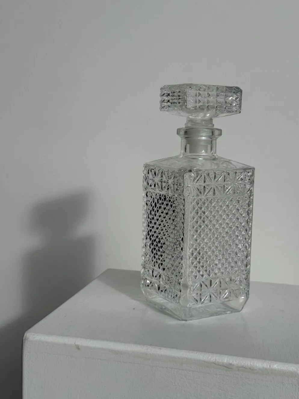Carafe à whisky vintage en verre à pointes de diamant H23 L9