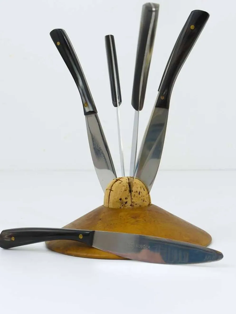 Carl Aubock II Porte-Couteaux en Noyer avec 6 Couteaux Amboss, Autriche, Années 1950