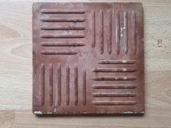 Carreau de céramique italienne motifs polychromes