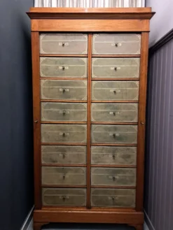 Cartonnier en acajou et cuir